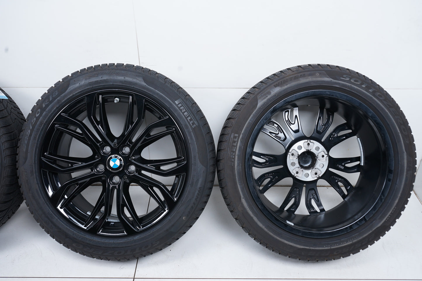 Оригинал BMW X1 X2 F48 F39 18 Zoll Бмв 225 50 18 цола зимен комплект зимни гуми 5x112