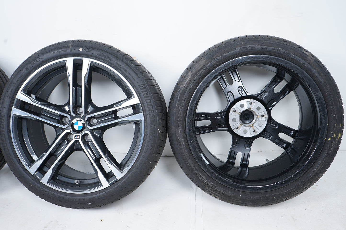 BMW 1er 2er серия F40 F44 18 Zoll 819M Бмв 1-ва 2-ра серия Ф40 Ф44 18 цола 819М летен комплект летни гуми