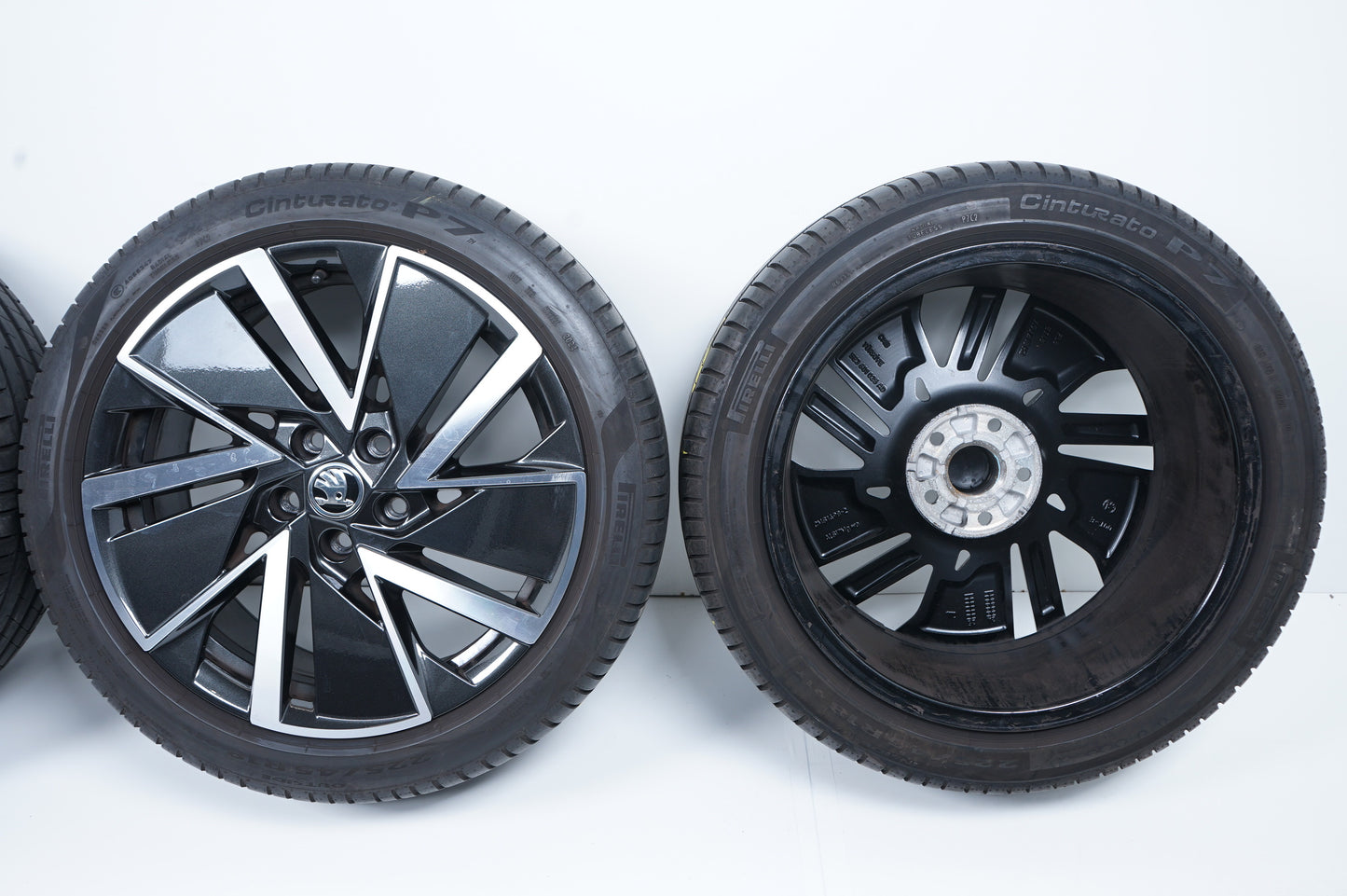 Оригинал Skoda Octavia 4 5E 18 Zoll Шкода Октавиа 4 5Е 18 цола Алуминиеви джанти летен комплект летни гуми