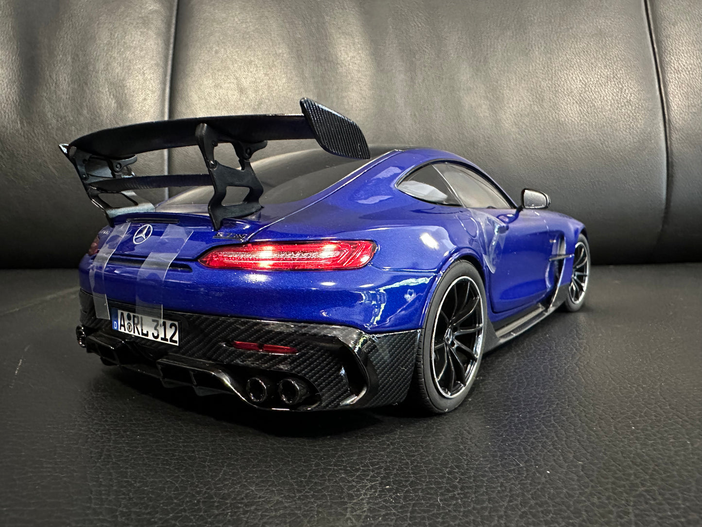 Mercedes Benz AMG GT Black Series blue 1:18 NOREV 183908 Мерцедес Бенц АМГ ГТ син