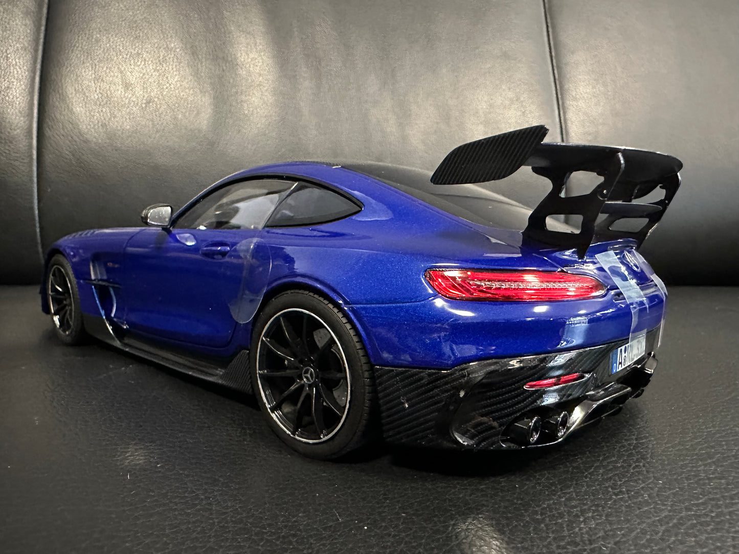 Mercedes Benz AMG GT Black Series blue 1:18 NOREV 183908 Мерцедес Бенц АМГ ГТ син