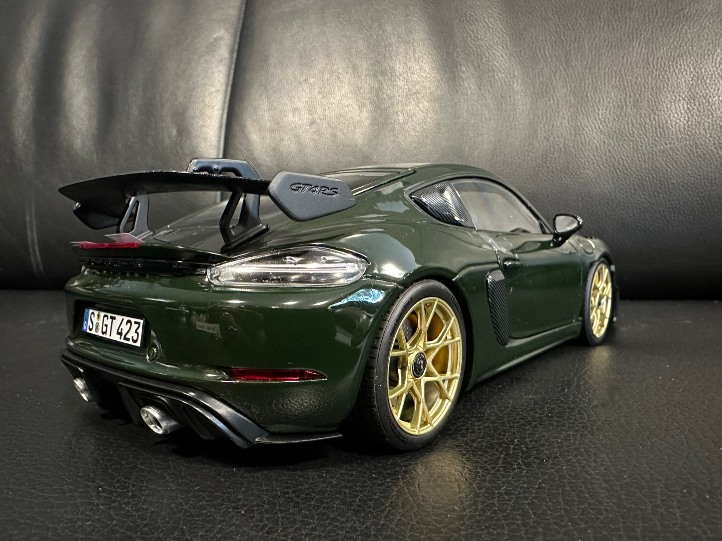 Porsche Cayman GT4 RS brewster green 2023 Weissach 1:18 GT Norev 187250 Порше Кайман ГТ4 РС зелен