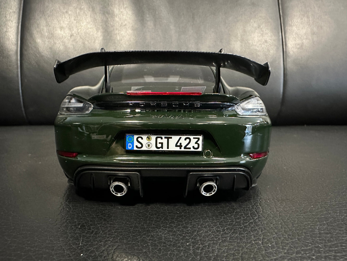 Porsche Cayman GT4 RS brewster green 2023 Weissach 1:18 GT Norev 187250 Порше Кайман ГТ4 РС зелен