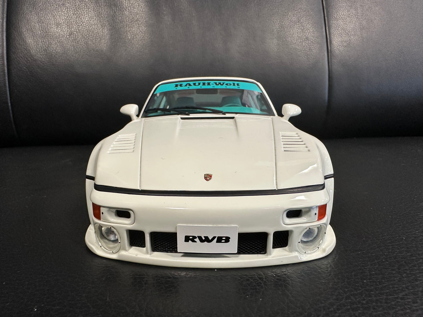 Porsche RWB RWBA Grand Prix Limitiert white 423/1200 1:18 GT Spirit GT506 Порше бял Лимитирана