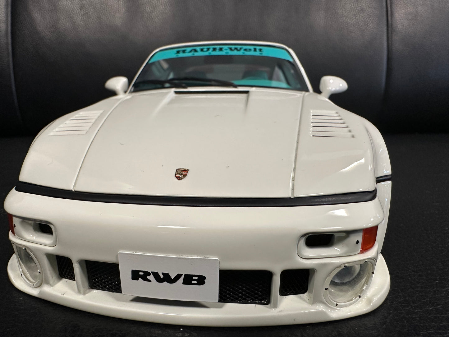 Porsche RWB RWBA Grand Prix Limitiert white 423/1200 1:18 GT Spirit GT506 Порше бял Лимитирана