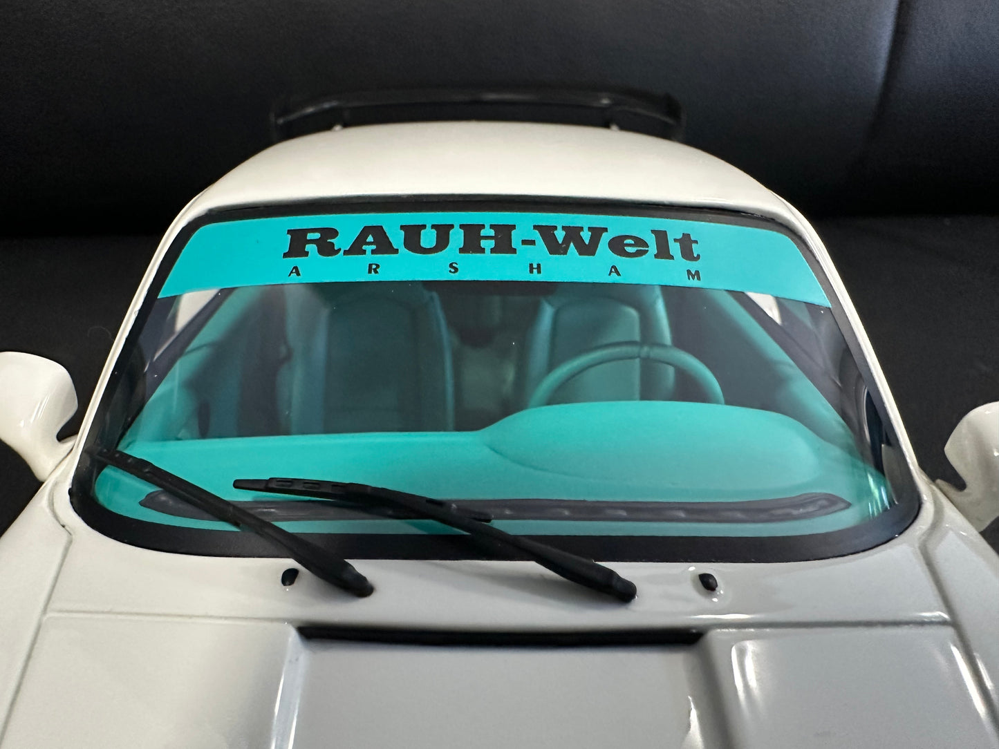 Porsche RWB RWBA Grand Prix Limitiert white 423/1200 1:18 GT Spirit GT506 Порше бял Лимитирана