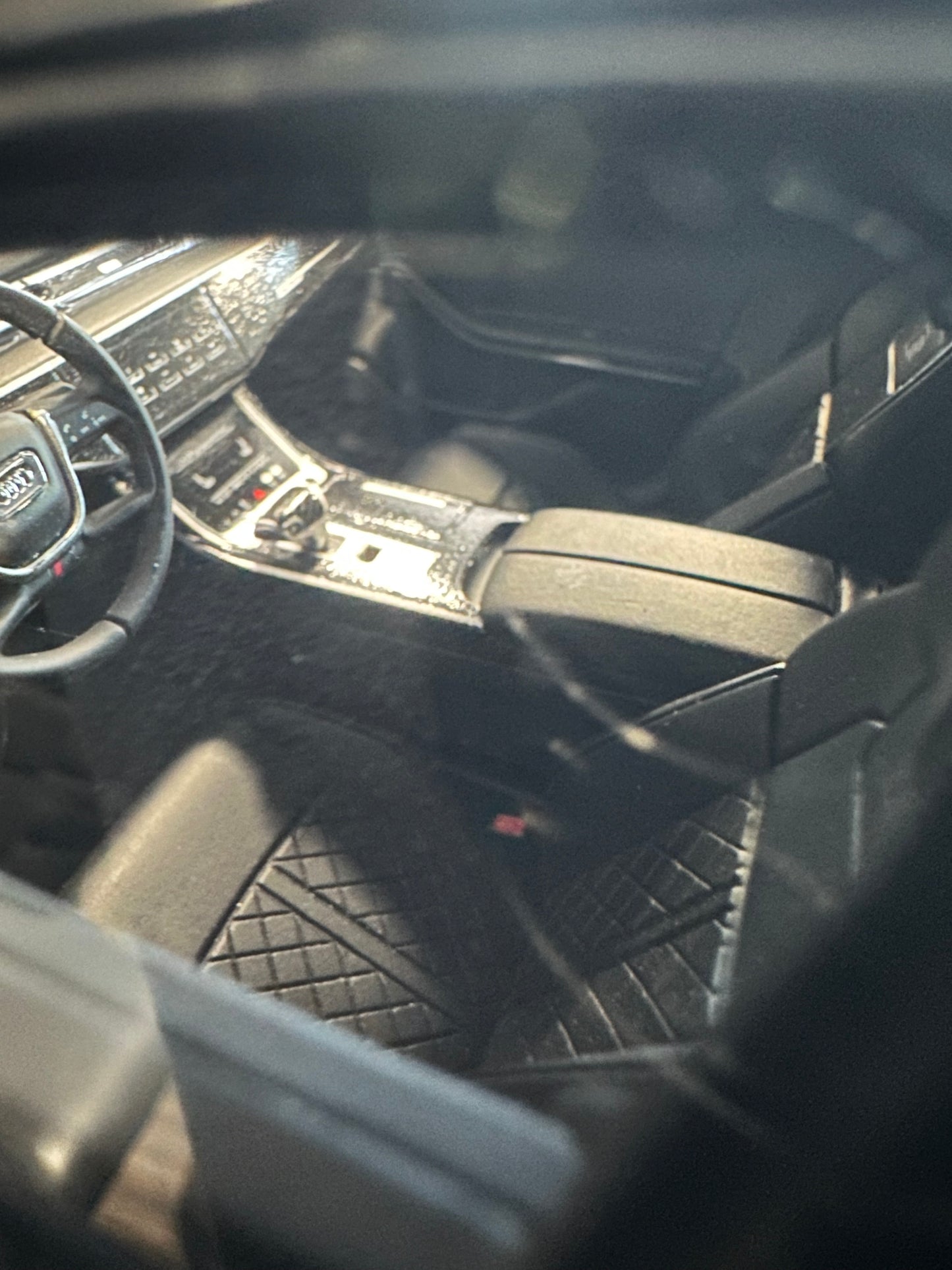 Audi S8 ABT black Limitiert 483/999 1:18 GT Spirit GT356 Ауди С8 АБТ Лимитирана черен