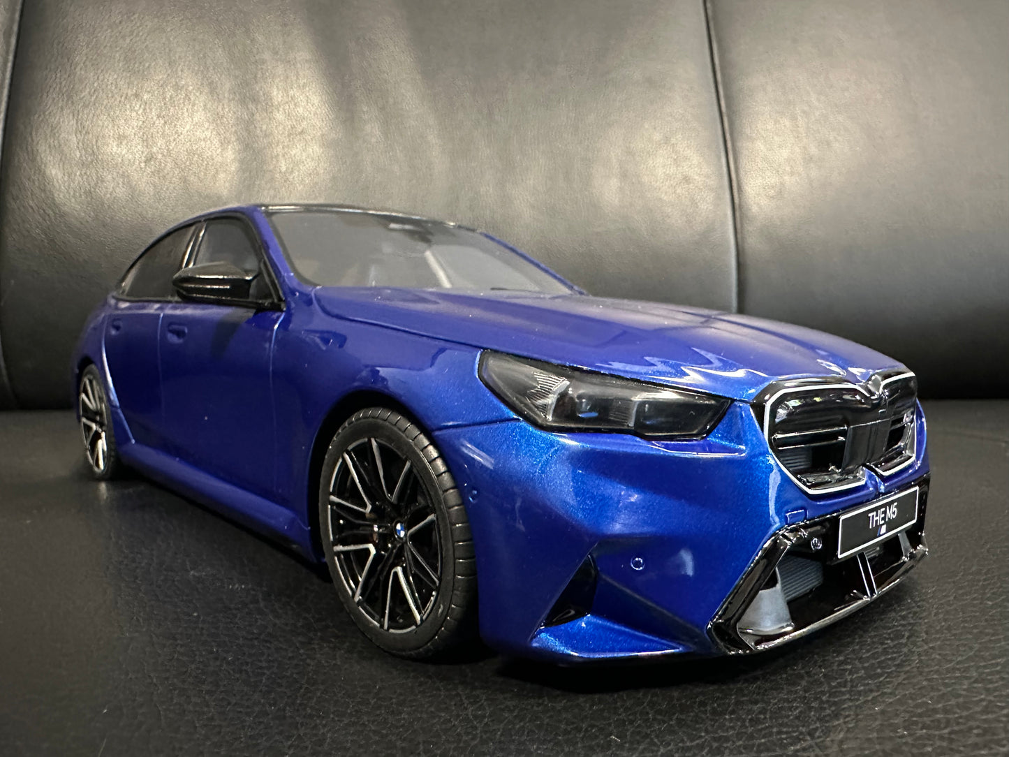 Bmw M5 G90 Marina Bay Blue Limited 79/1600 1:18 GT Spirit GT507 Бмв М5 Г90 Лимитирана