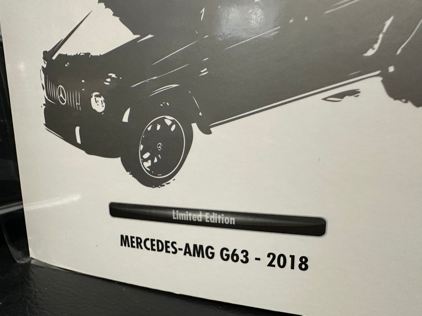 Mercedes Benz G63 V8 AMG green Limited Edition 1:18 Minichamps 110037066 Мерцедес Бенц Г63 АМГ зелен