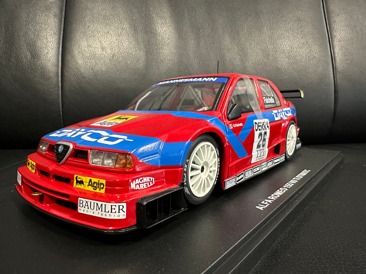 Alfa Romeo 155 V6 TI DTM red 1:18 WERK 83 W1801004 Алфа Ромео 155 червен