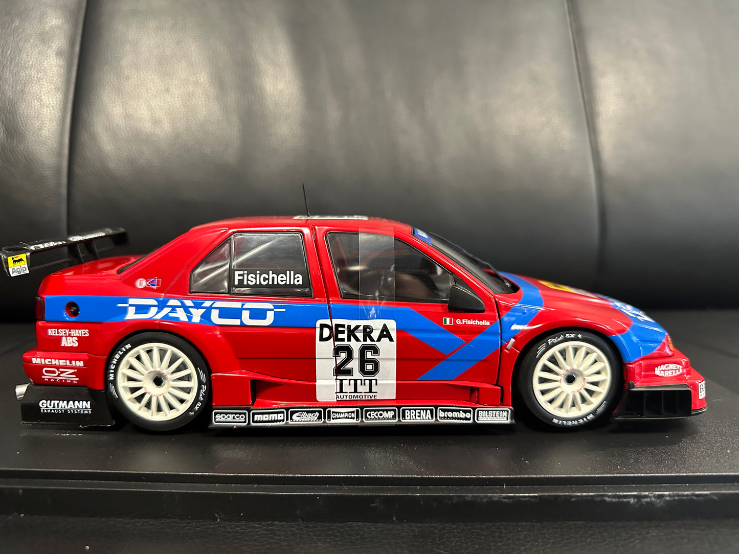 Alfa Romeo 155 V6 TI DTM red 1:18 WERK 83 W1801004 Алфа Ромео 155 червен