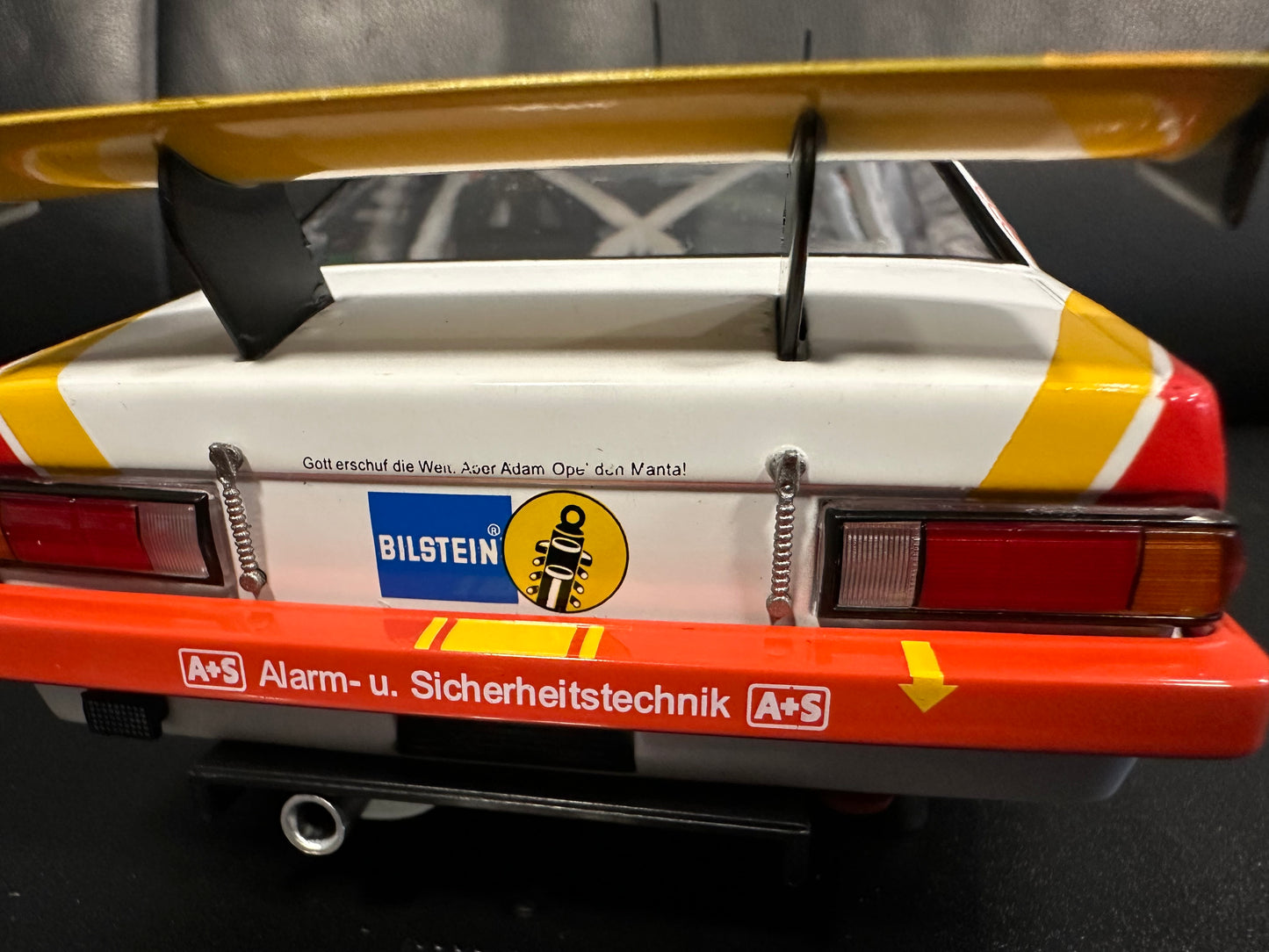Opel Manta 24h Nürburgring 1:18 Werk 83 W18035002 Опел Манта