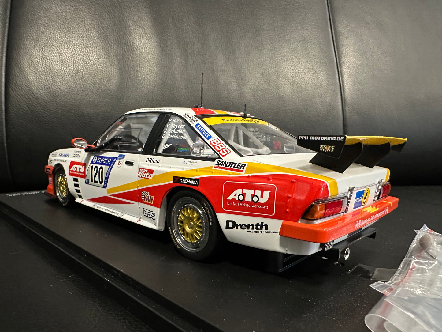 Opel Manta 24h Nürburgring 1:18 Werk 83 W18035002 Опел Манта