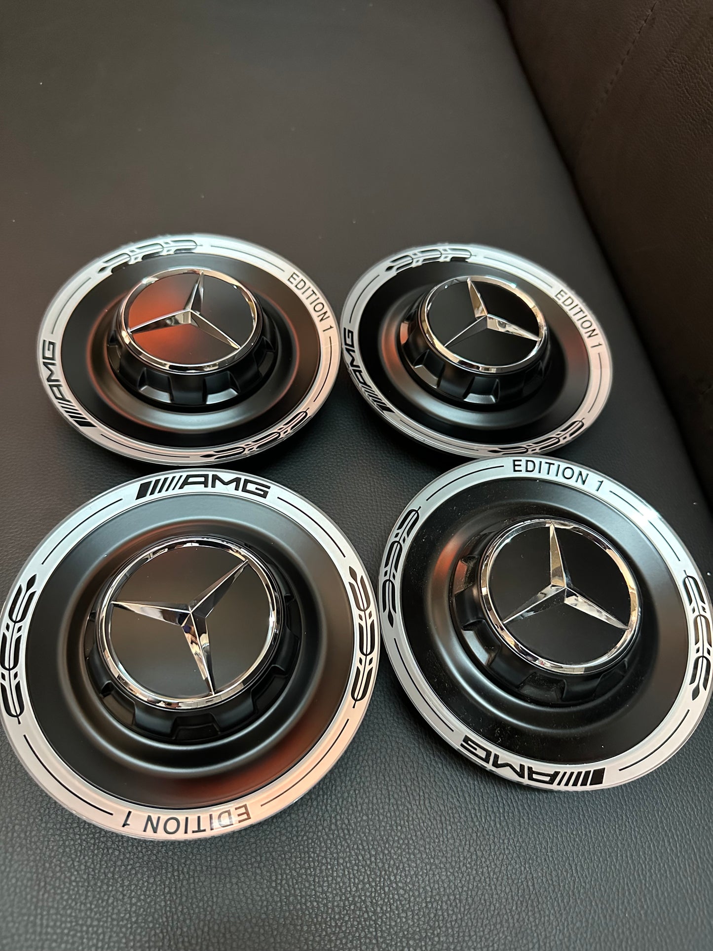Оригинални Капачки за джанти АМГ Мерцедес А ЦЛА Е С ГТ ГЛС Класа Mercedes AMG Edition 1 A Cla E S GT GLS Klasse A0004005700