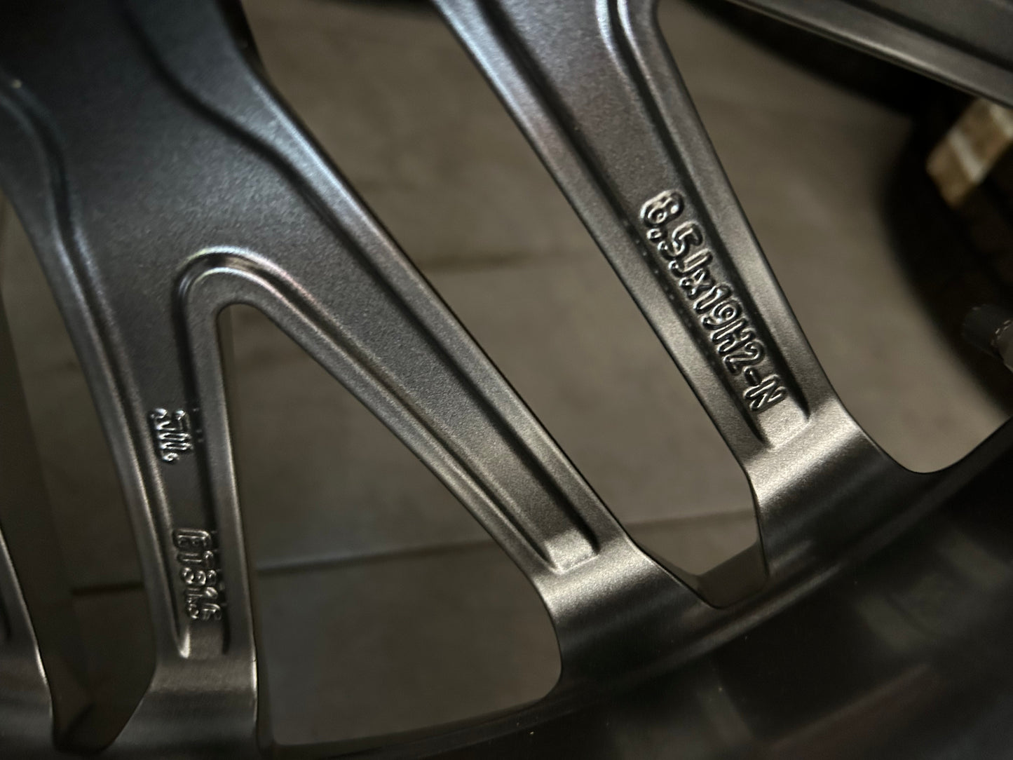 Нови Mercedes S Klasse Мерцедес С Класа W223 V223 19 цола джанти комплект всесезонни гуми