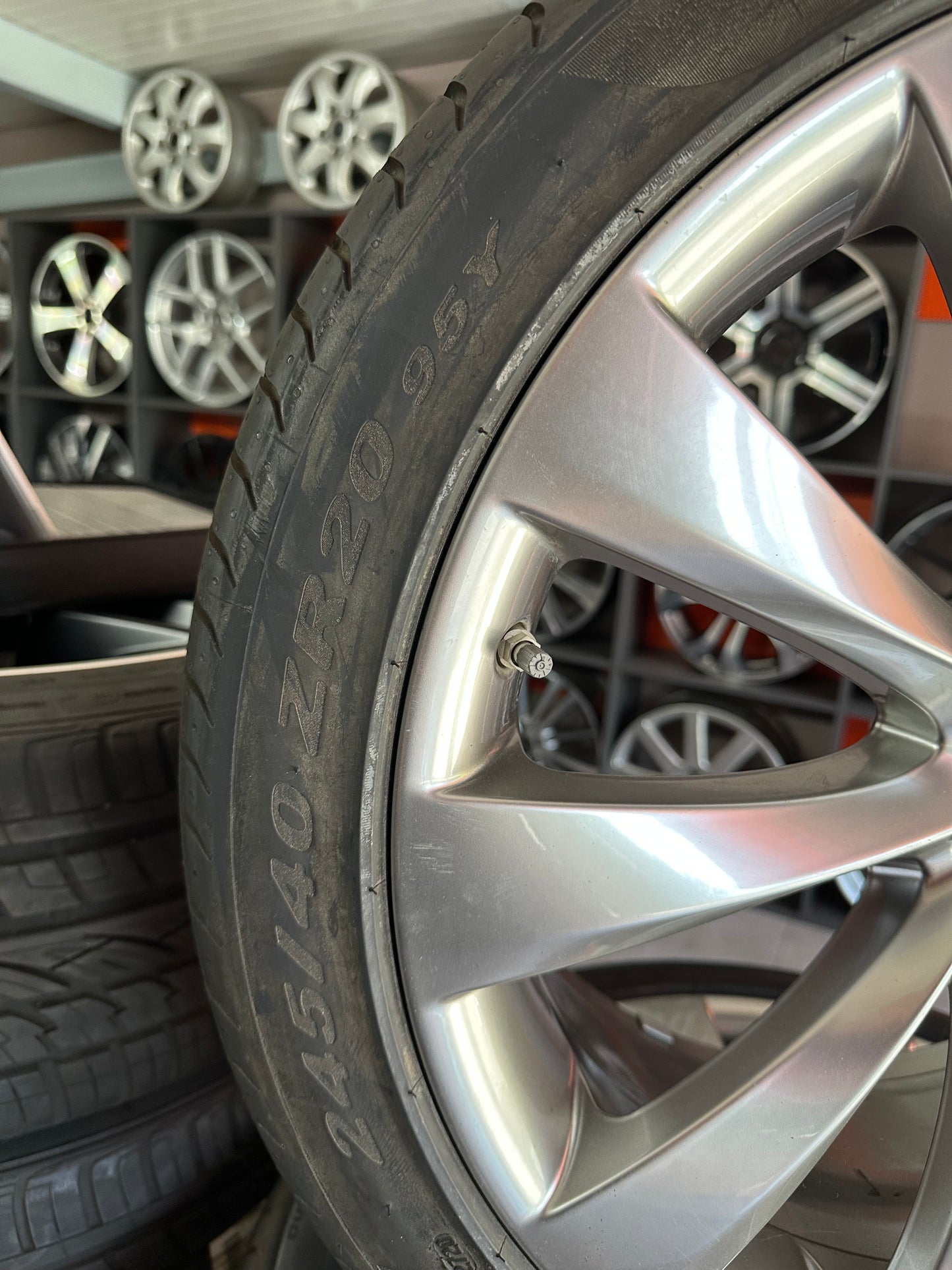 Оригинал Mercedes S класа W222 W217 20Zoll Мерцедес С Класа W222 20 цола джанти летен комплект летни гуми