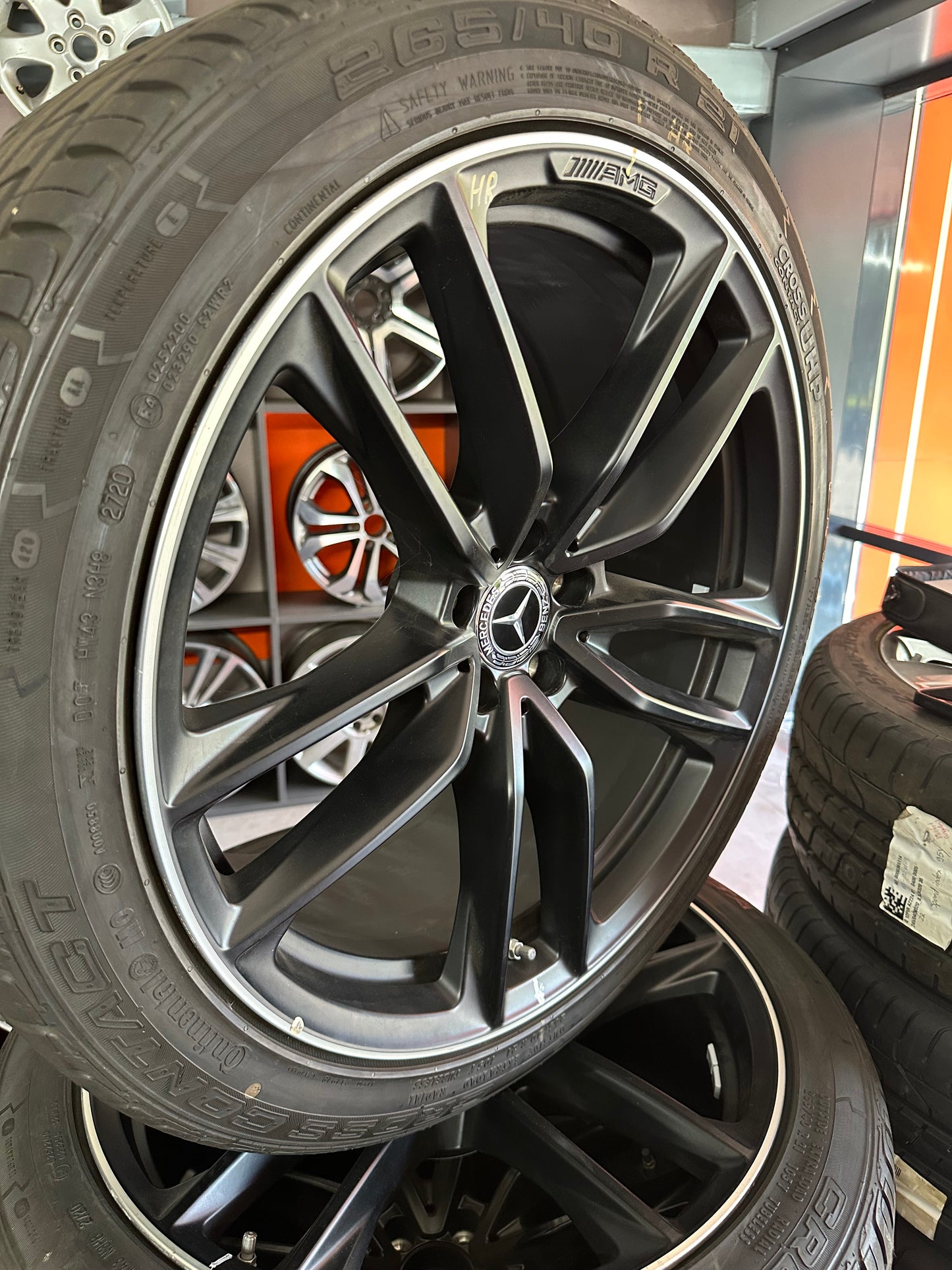 Като Нови Mercedes ML GLE W166 AMG 265 40 21 Zoll Мерцедес МЛ ГЛЕ 265 40 21 цола АМГ алуминиеви джанти летен комплект летни гуми
