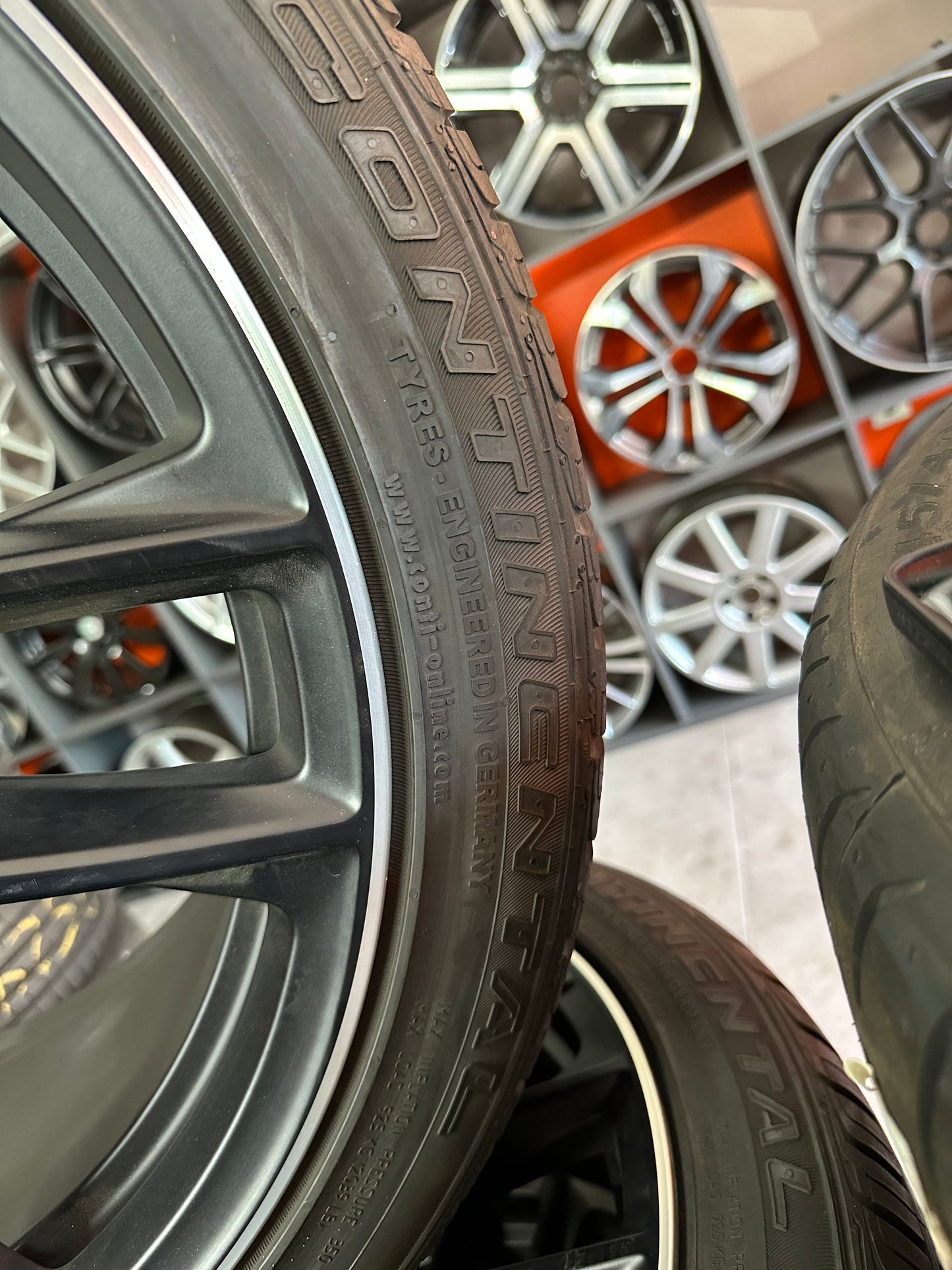 Като Нови Mercedes ML GLE W166 AMG 265 40 21 Zoll Мерцедес МЛ ГЛЕ 265 40 21 цола АМГ алуминиеви джанти летен комплект летни гуми