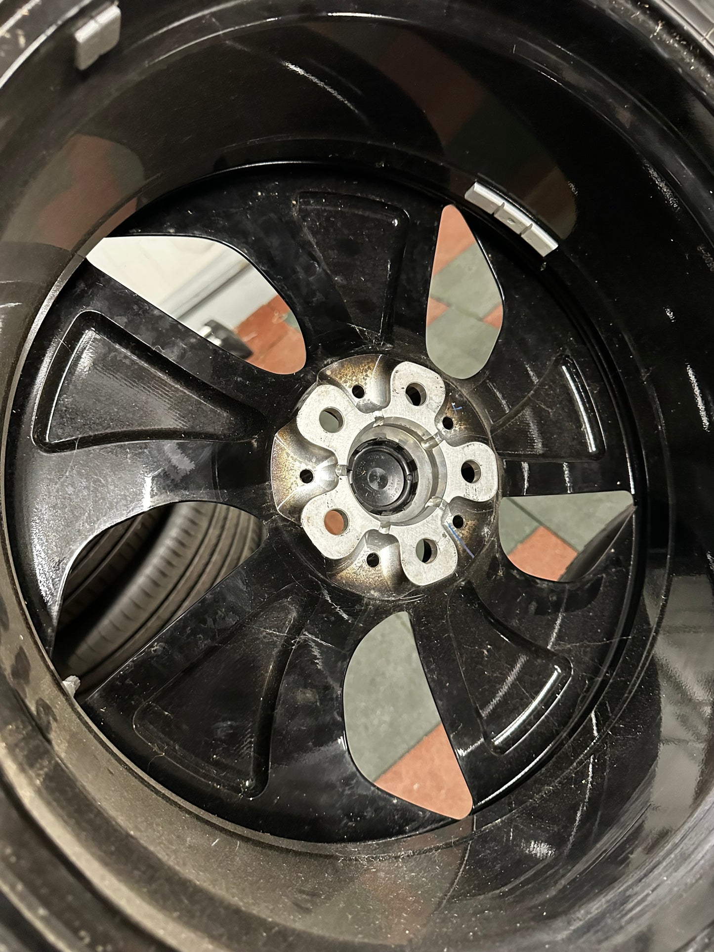 Оригинал BMW i8 L12 L15 20 Zoll Бмв и8 Л12 Л15 215 45 20 цола зимен комплект зимни гуми