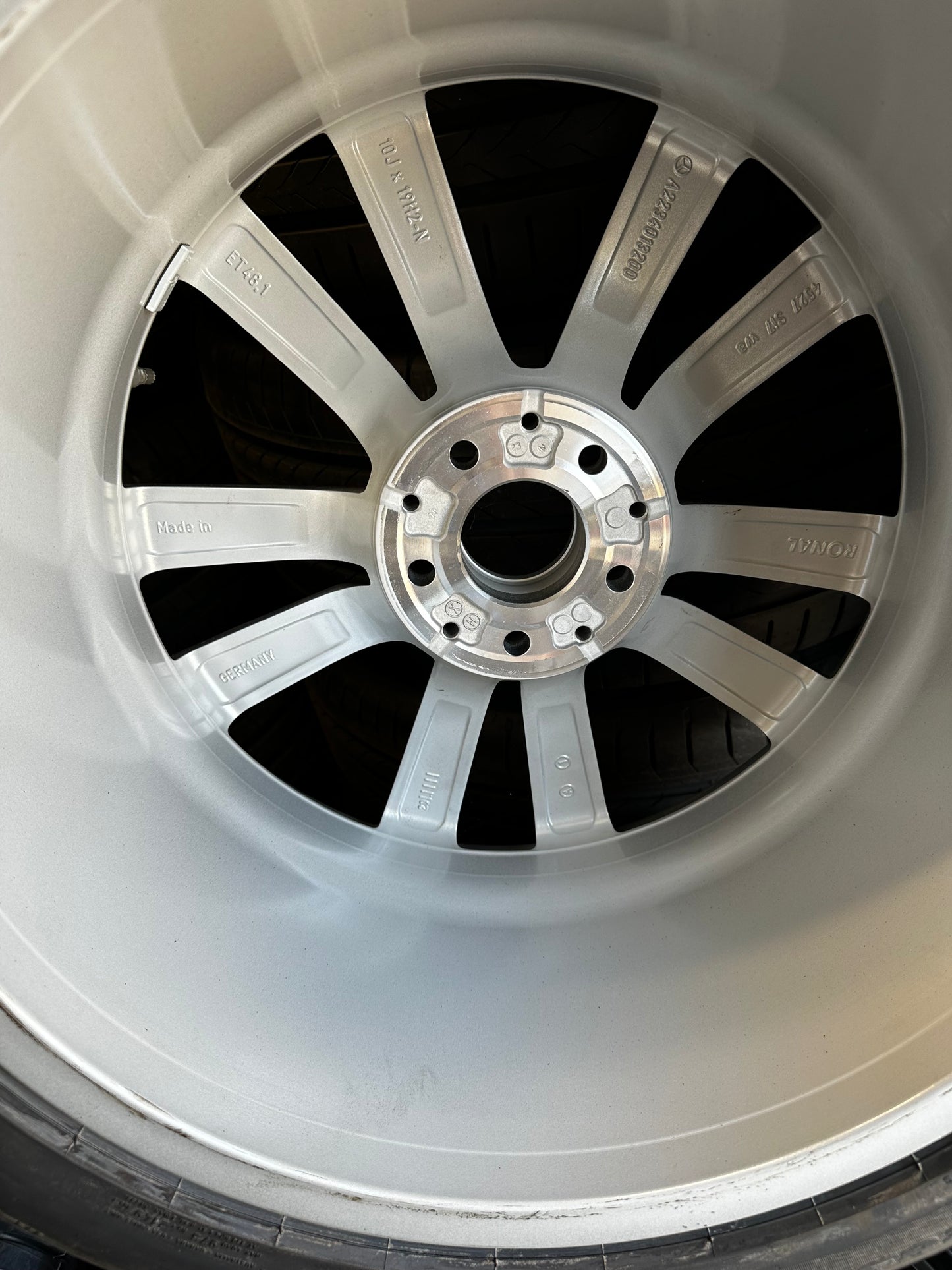 Като Нови Mercedes S Klasse W223 V223 19 Zoll Мерцедес С Класа W223 V223 19 Цола джанти летен комплект летни гуми