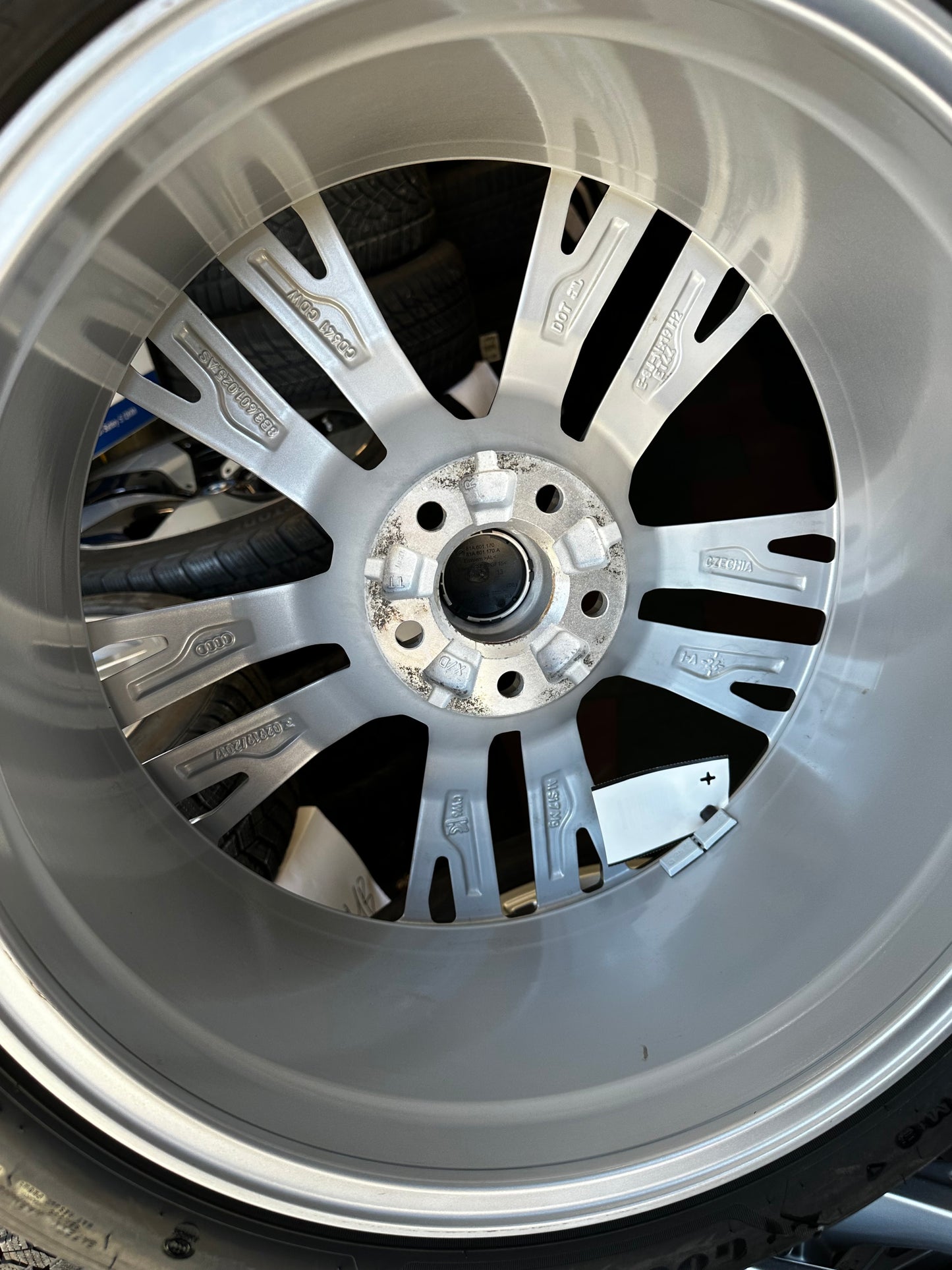 Audi A5 S5 S5 B10 FU 8B 19 Zoll Ауди А5 С5 Б10 Алуминиеви джанти 245 40 19 цола зимен комплект зимни Гуми