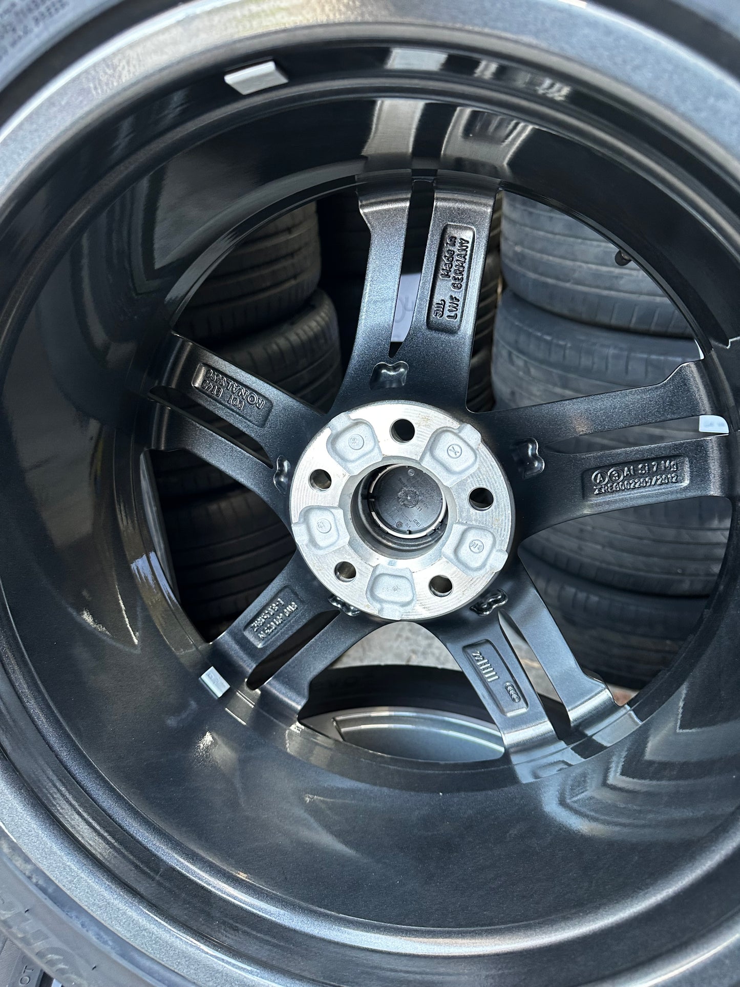 Audi A4 S4 B9 8W 18 Zoll Ауди А4 С4 Б9 Алуминиеви джанти 18 цола летен комплект летни Гуми