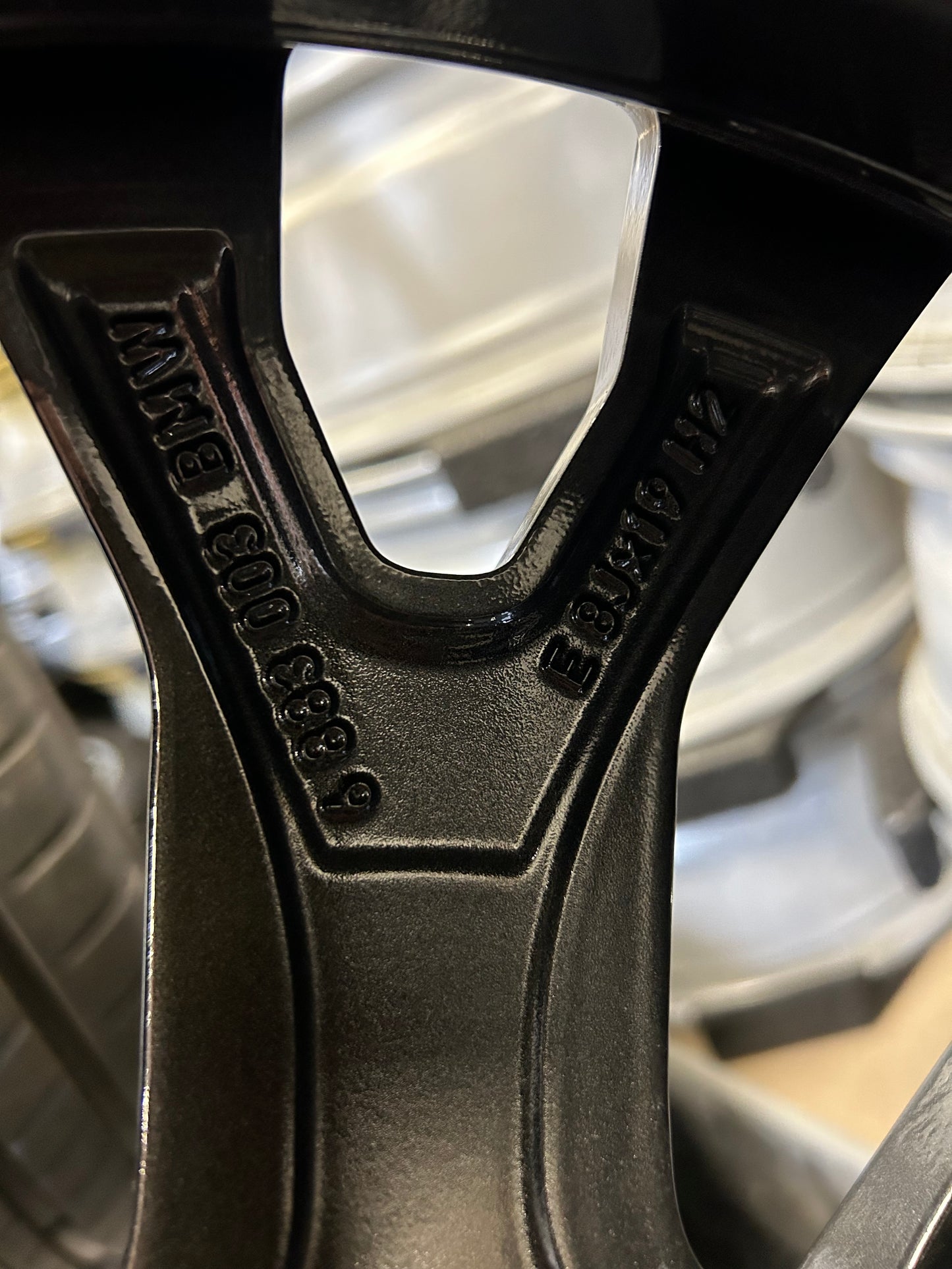 Оригинални Като Нови BMW X1 X2 F48 F39 Бмв 19 цола джанти 580 летен комплект летни гуми