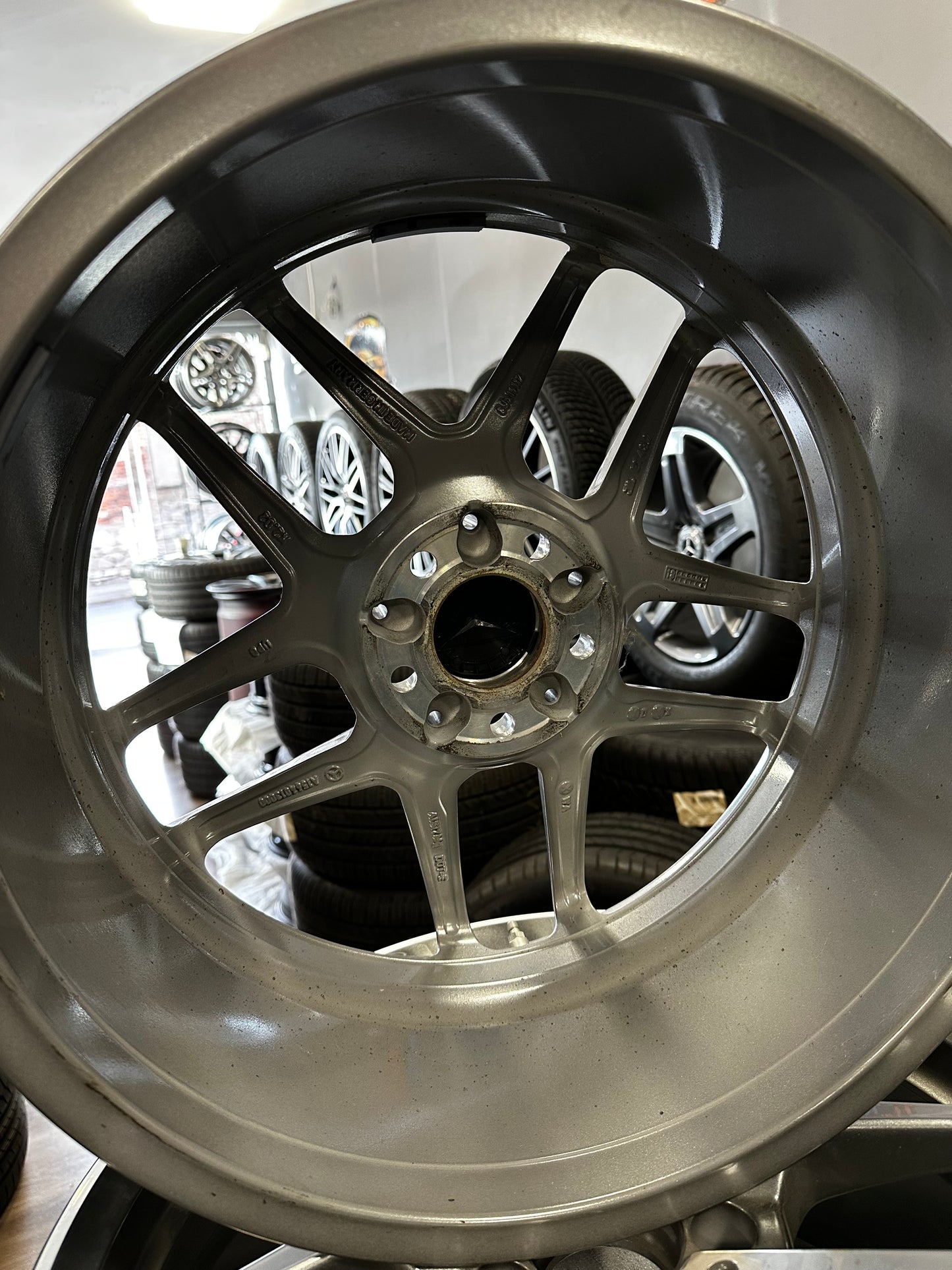 Оригинални Mercedes GLA Klasse W156 X156 AMG 19 Zoll Мерцедес ГЛА Класа W156 Алуминиеви АМГ джанти 19 цола 8J ET43,7 A1564013000