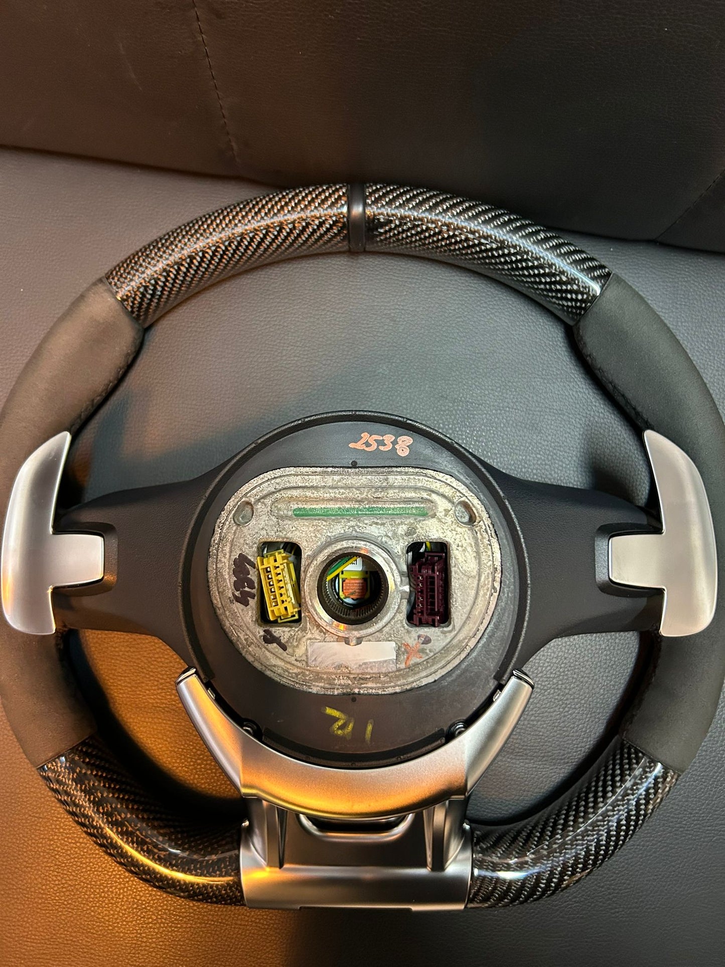 Волан за Мерцедес Карбон Airbag Mercedes AMG Carbon Alcantara GLS63 E Klasse S Klasse X167 W213 W223