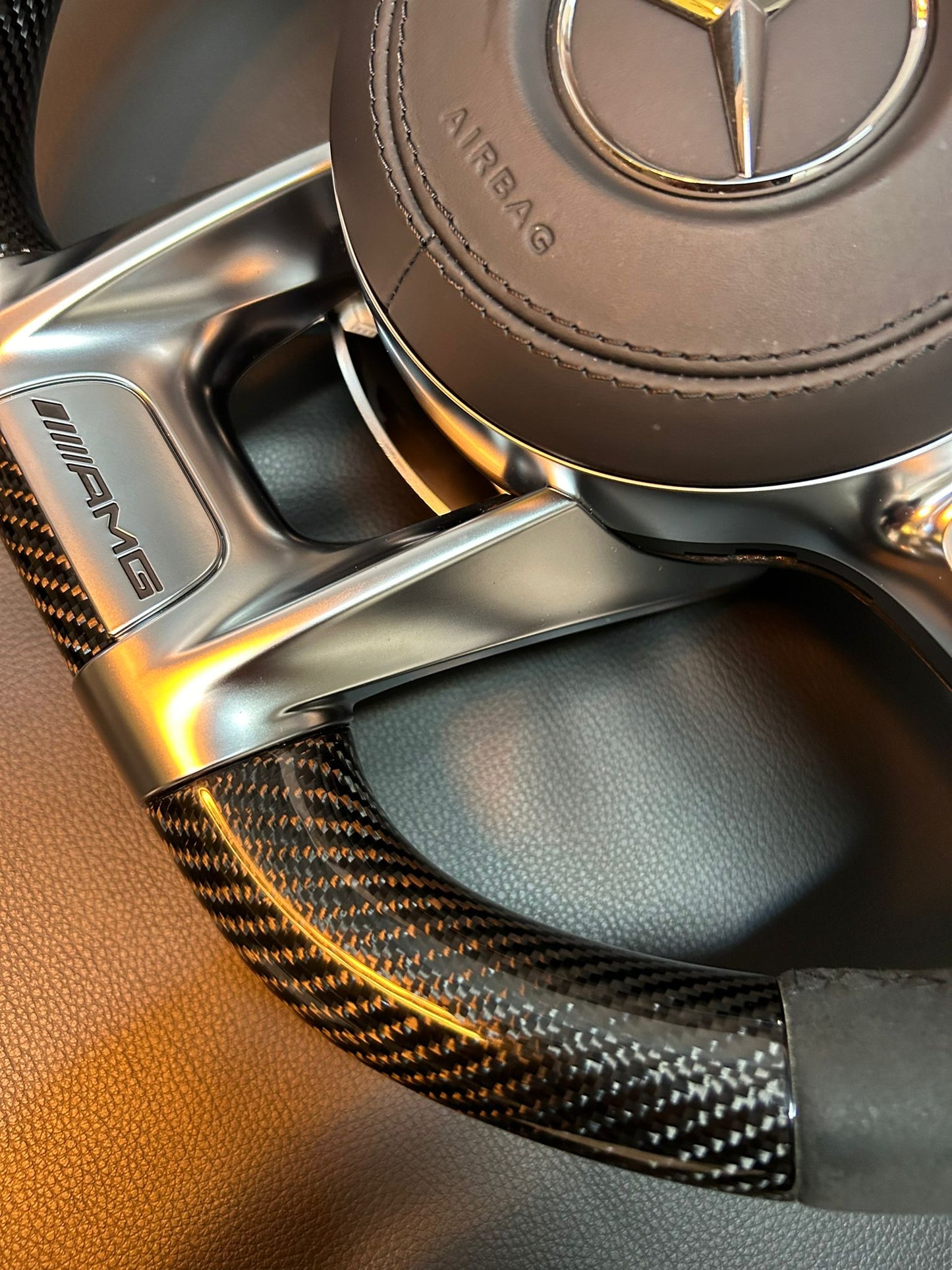 Волан за Мерцедес Карбон Airbag Mercedes AMG Carbon Alcantara GLS63 E Klasse S Klasse X167 W213 W223