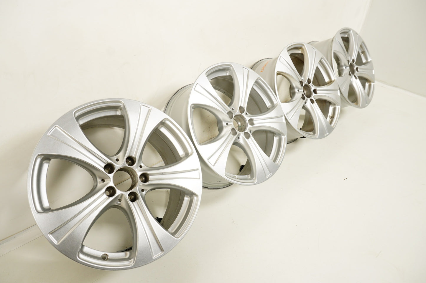 Оригинални Mercedes GLC Klasse W253 18 Zoll Мерцедес ГЛЦ Класа W253 Алуминиеви джанти 18 цола 8J ET38 A2534010800