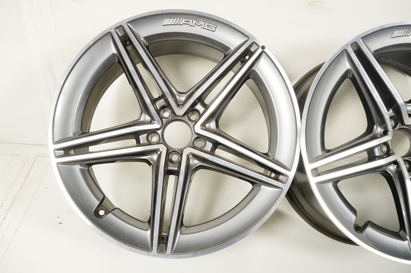 Оригинални Mercedes AMG GT 4 Door W290 Мерцедес AMG GT Алуминиеви джанти 20 цола  A2904010400 A2904010500