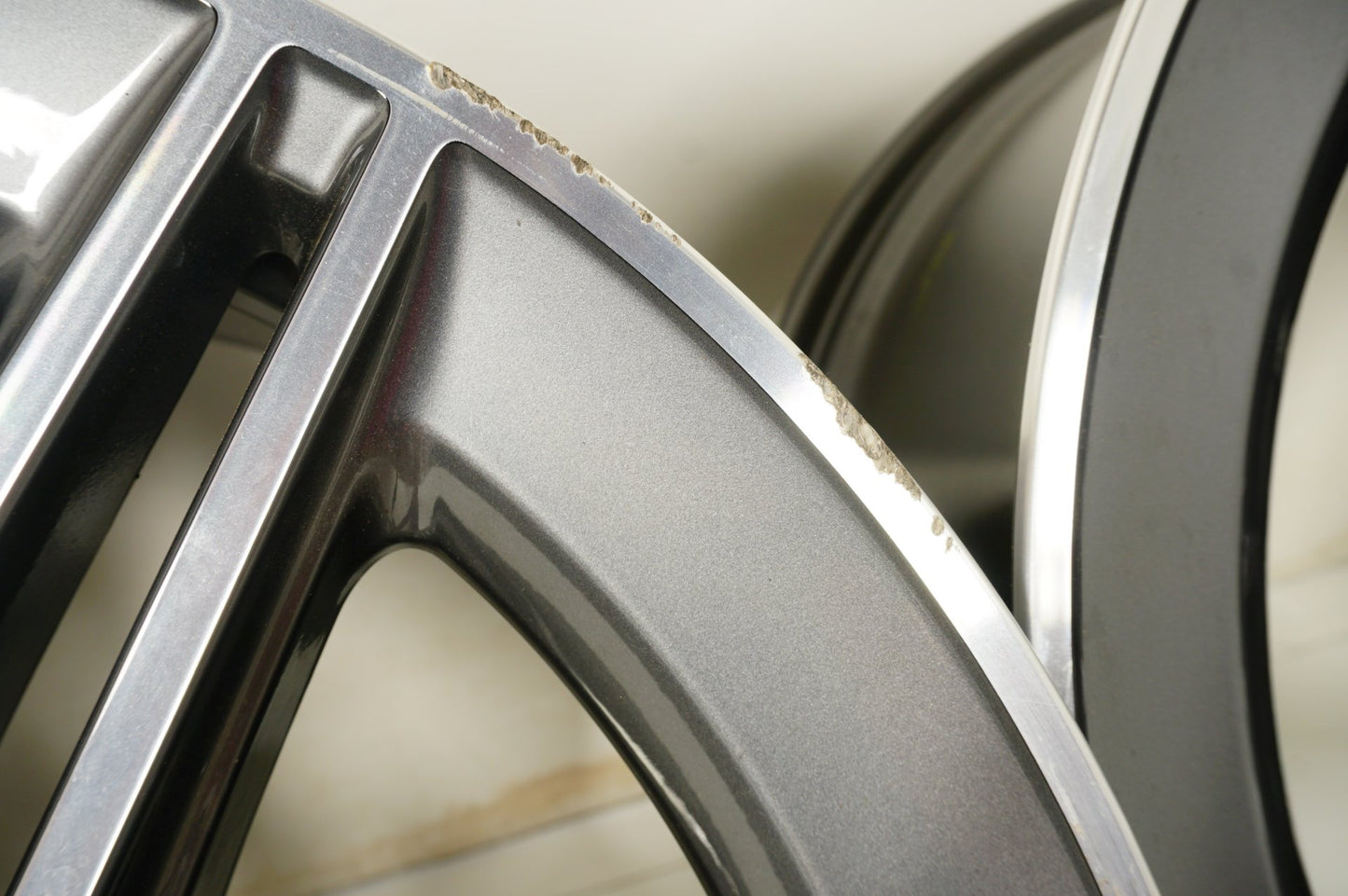 Оригинални Mercedes AMG GT 4 Door W290 Мерцедес AMG GT Алуминиеви джанти 20 цола  A2904010400 A2904010500