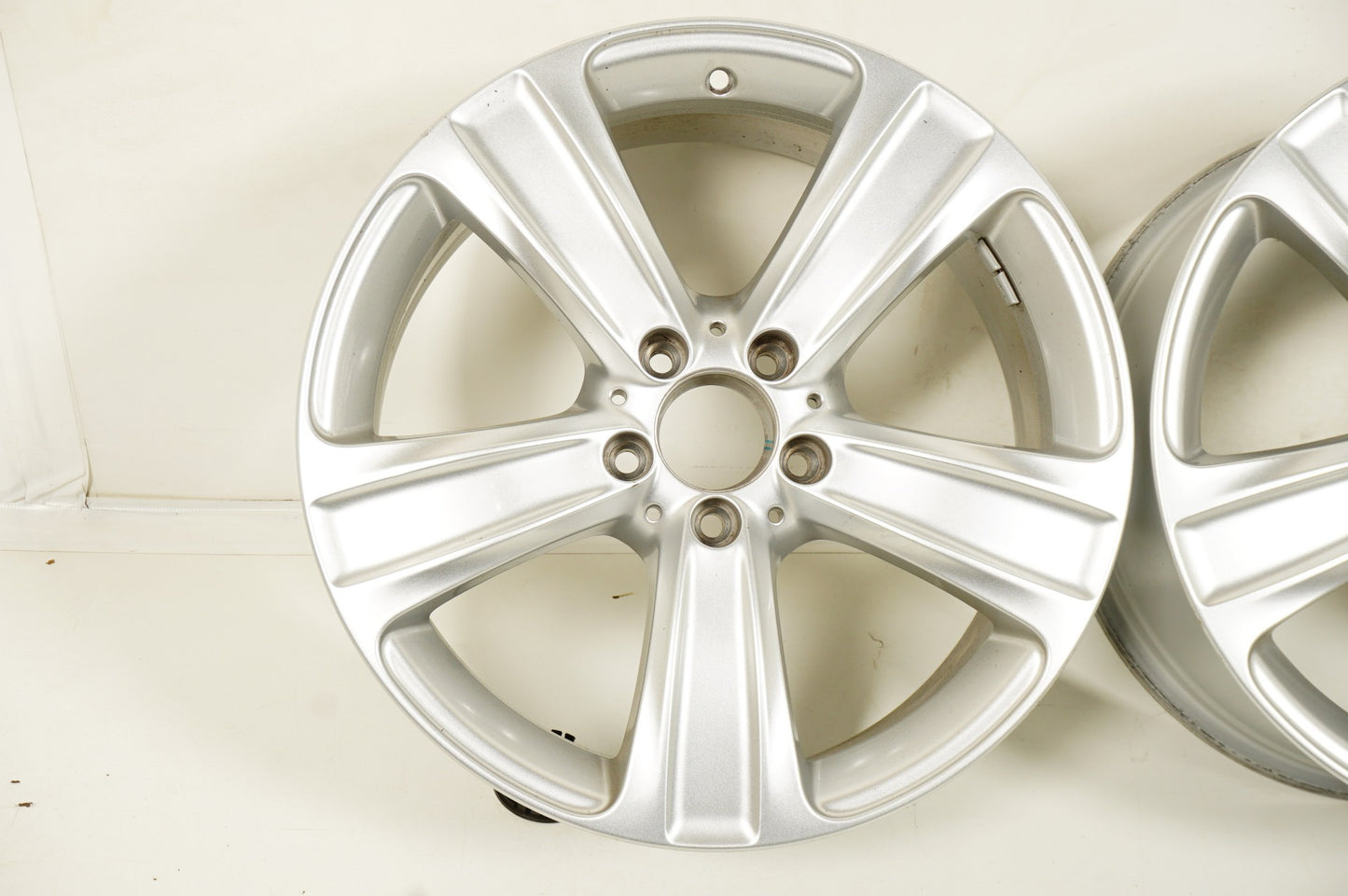 Оригинални Мерцедес GLC Klasse W253 18 Zoll Мерцедес ГЛЦ Класа W253 Алуминиеви джанти 18 цола 8J ET38 A2534010800