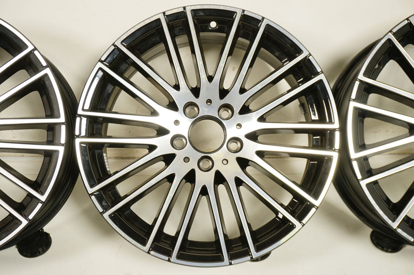 Оригинални Mercedes C Klasse W206 18 Zoll Мерцедес Ц Класа W206 Алуминиеви джанти 18 цола 7,5J ET40 А2064014900
