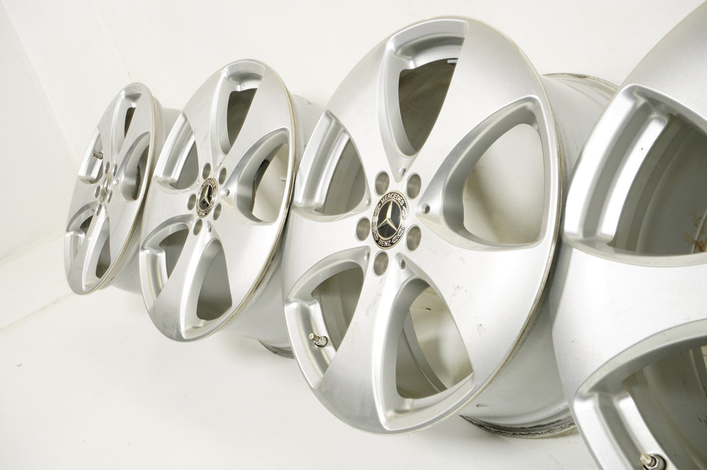 Оригинални Мерцедес GLE ML GL Klasse / ГЛЕ МЛ ГЛ Класа W166 Алуминиеви джанти 19 цола 8,5J ET62