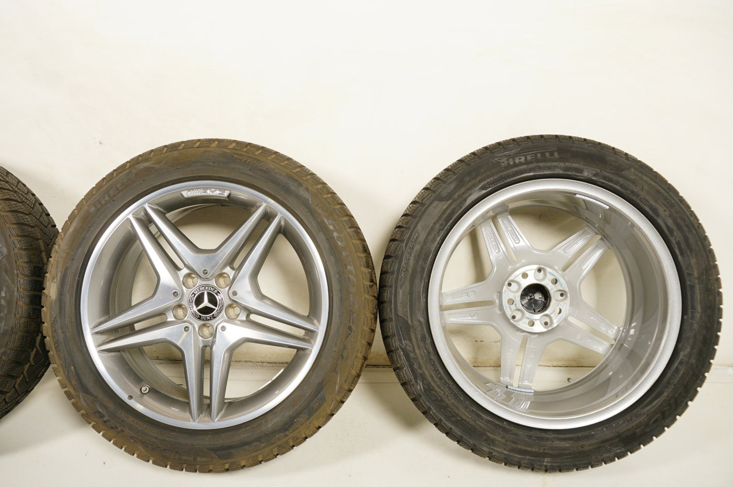 Нови Mercedes GLA AMG Klasse Мерцедес ГЛА класа W156 X156 18 цола зимен комплект зимни гуми