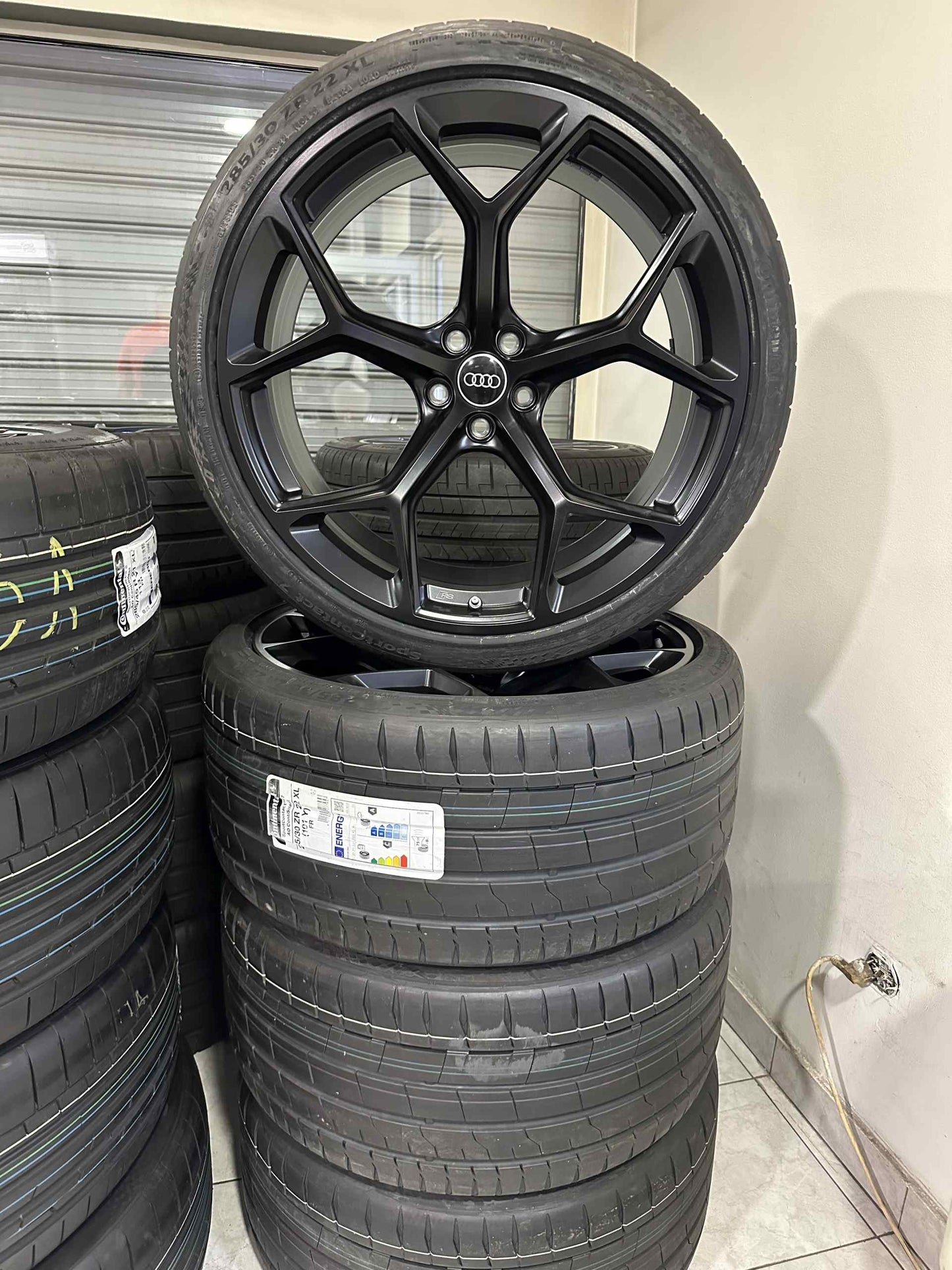 Нови Audi RS6 RS7 4K C8 22 Zoll Performance Ауди RS6 RS7 РС7 РС6 4К Ц8 Алуминиеви джанти 22 цола летен комплект летни Гуми