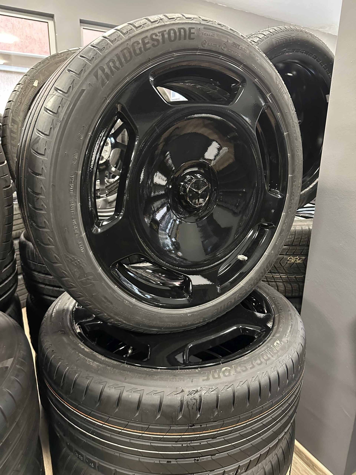 Оригинал Нови Mercedes S Klasse Maybach W223 V223 20 Zoll Мерцедес С Класа Майбах 20 цола джанти летен комплект летни гуми