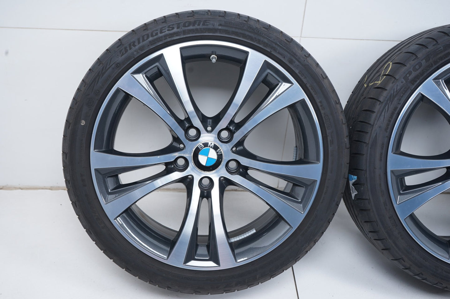 BMW 1er 2er серия F20 F21 18 Zoll 384 Бмв 1-ва 2-ра серия Ф20 Ф21 18 цола 384 летен комплект летни гуми