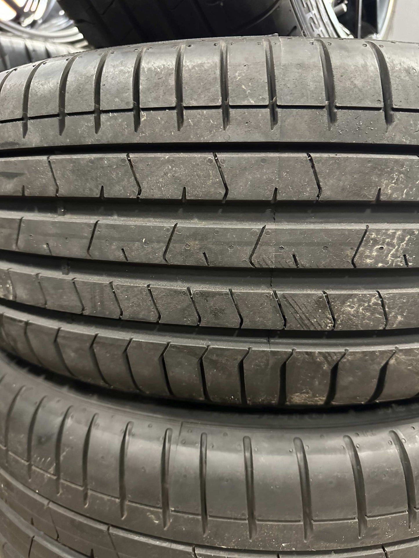 Оригинал Mercedes C klasse W205 19 Zoll AMG Мерцедес Ц класа W205 19 цола AMG летен комплект летни гуми