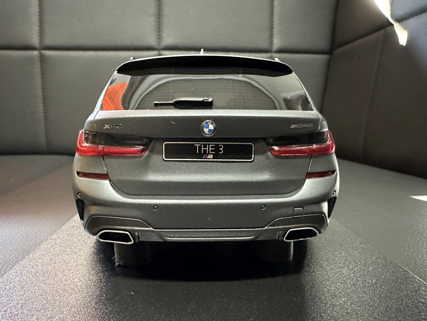 Bmw M340i G21 Kombi 2019 frozen grey 1:18 GT Spirit GT471 Бмв M340 Комби сив мат 2019