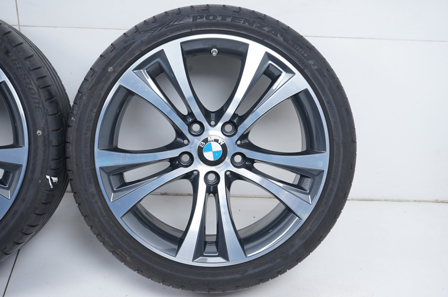 BMW 1er 2er серия F20 F21 18 Zoll 384 Бмв 1-ва 2-ра серия Ф20 Ф21 18 цола 384 летен комплект летни гуми