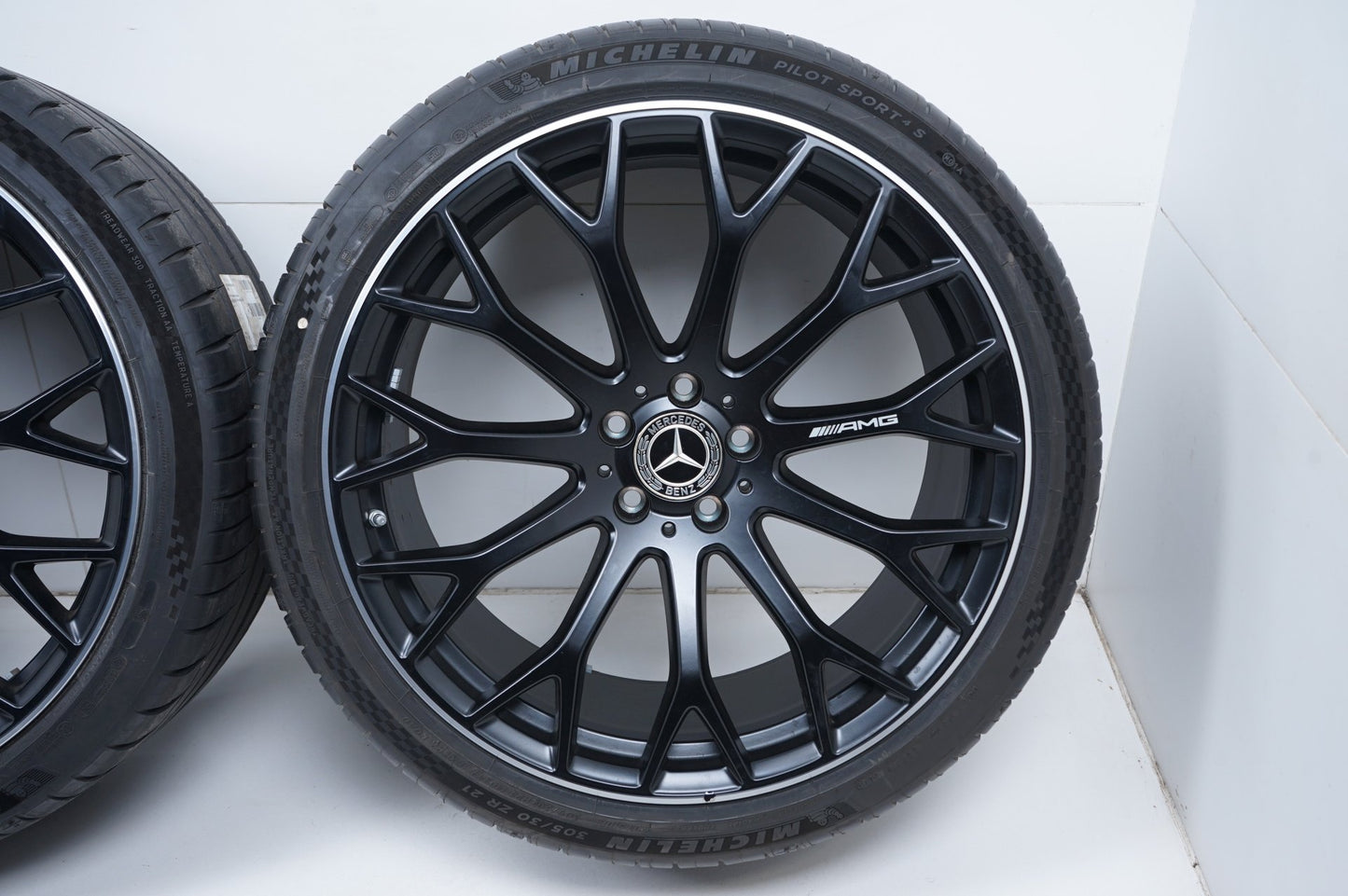 Оригинал Mercedes SL AMG W232 R232 21 Zoll Мерцедес СЛ 232 21 цола джанти летен комплект летни гуми