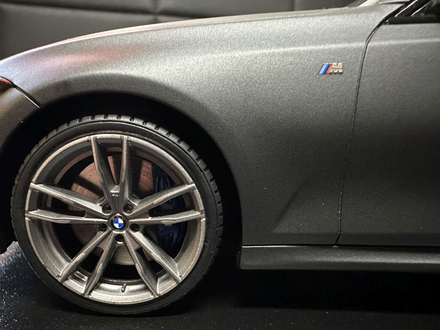 Bmw M340i G21 Kombi 2019 frozen grey 1:18 GT Spirit GT471 Бмв M340 Комби сив мат 2019
