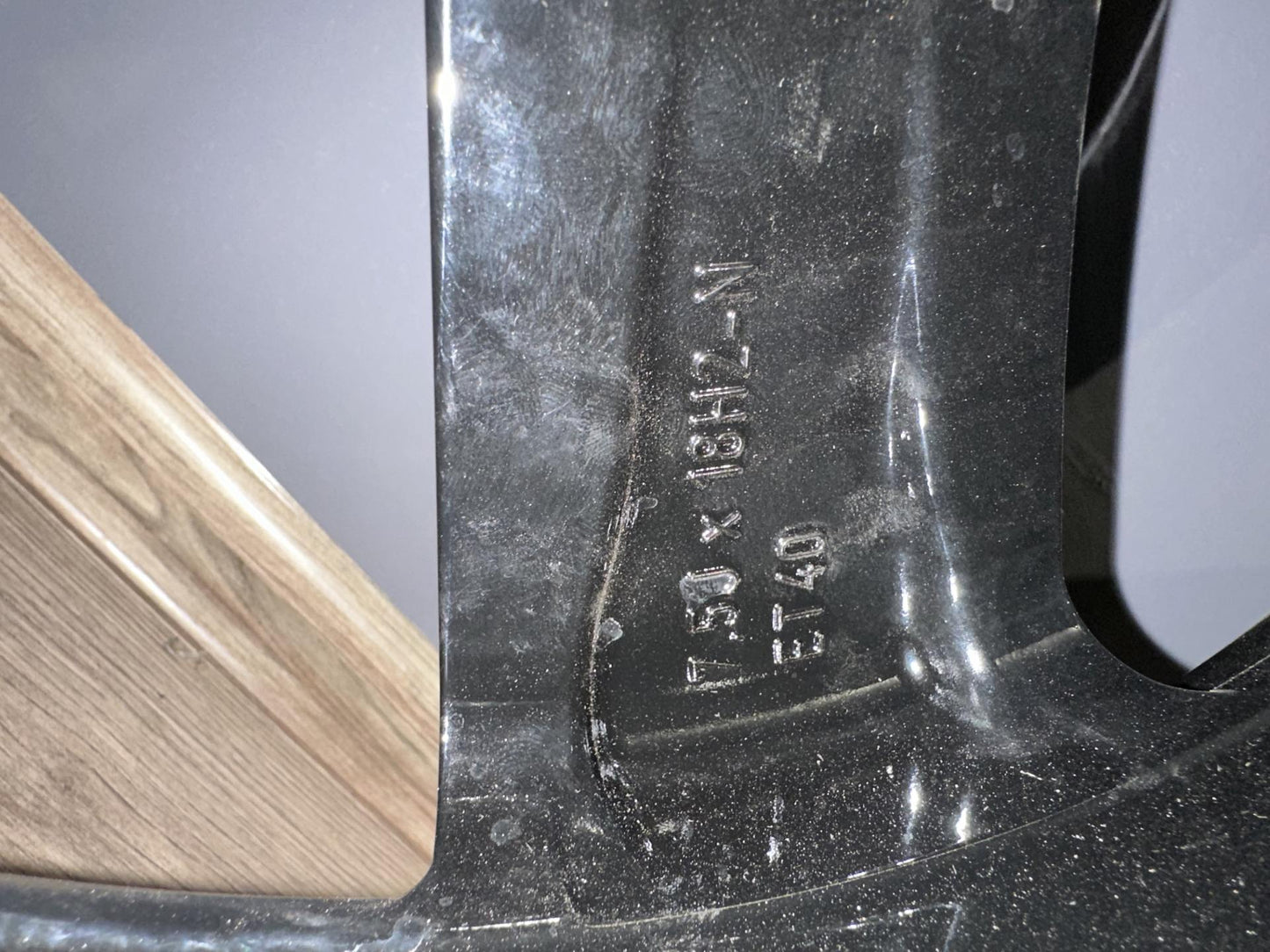 Нови Оригинал Mercedes C klasse 18 Zoll Мерцедес Ц класа W206 18 цола летен комплект летни гуми