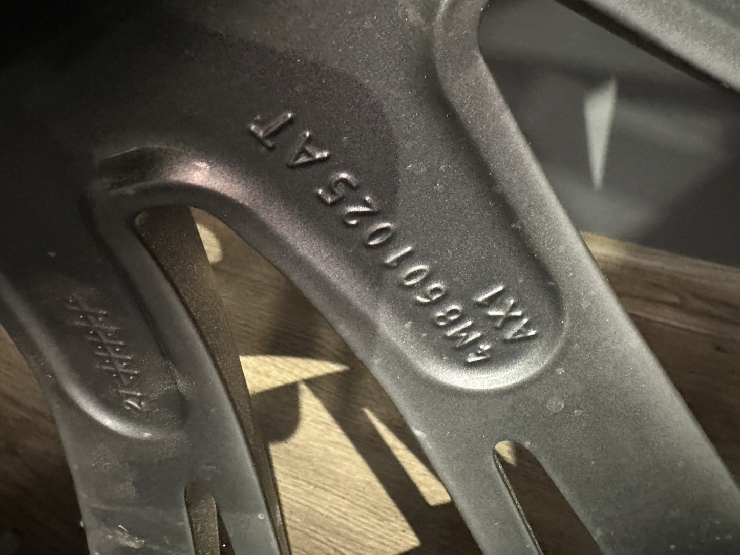 Нови Audi Q8 SQ8 4M8 Ауди Алуминиеви джанти 285 35 23 цола летен комплект летни гуми