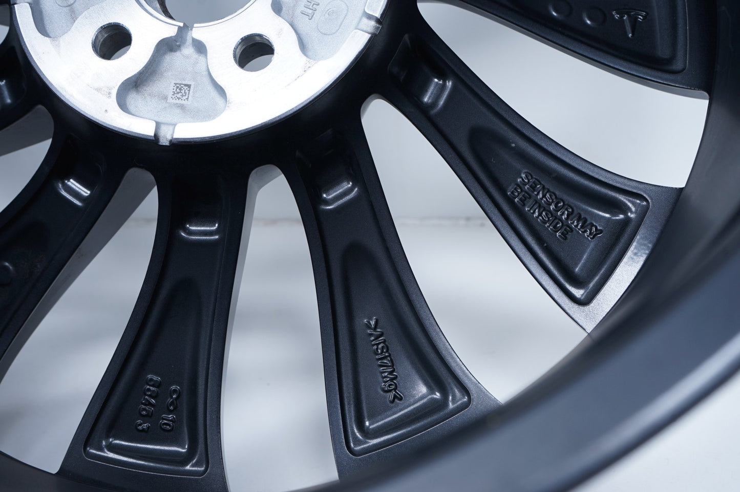 Оригинални Tesla Y Тесла Y Алуминиеви джанти 21 цола  9,5J 10,5J 1188226-00-C 1188227-00-B