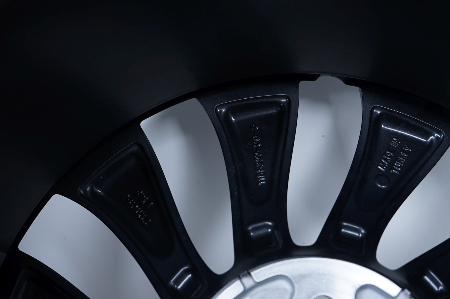 Оригинални Tesla Y Тесла Y Алуминиеви джанти 21 цола  9,5J 10,5J 1188226-00-C 1188227-00-B