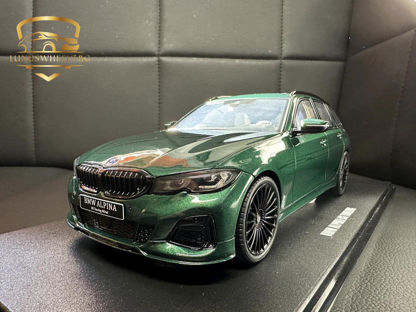 Bmw Alpina B3 G21 Kombi green Limitiert 1:18 GT Spirit GT459 Бмв Алпина зелен Комби Лимитирана